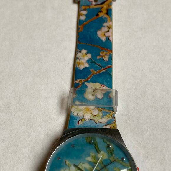 Vincent Van Gogh Museum Amsterdam Watch blossoms main image 6